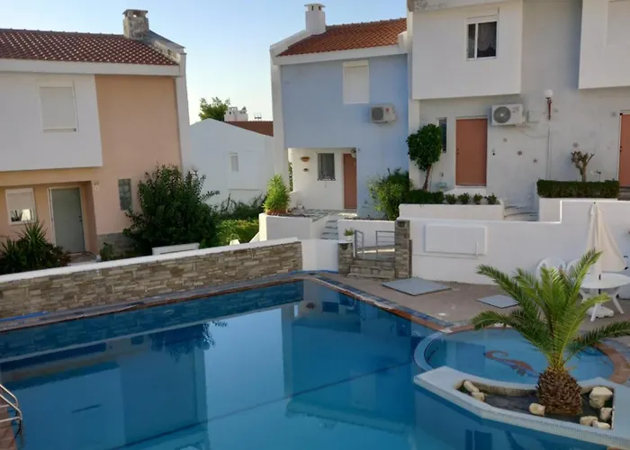 Kassandras Xalkidiki, Experience Siviri